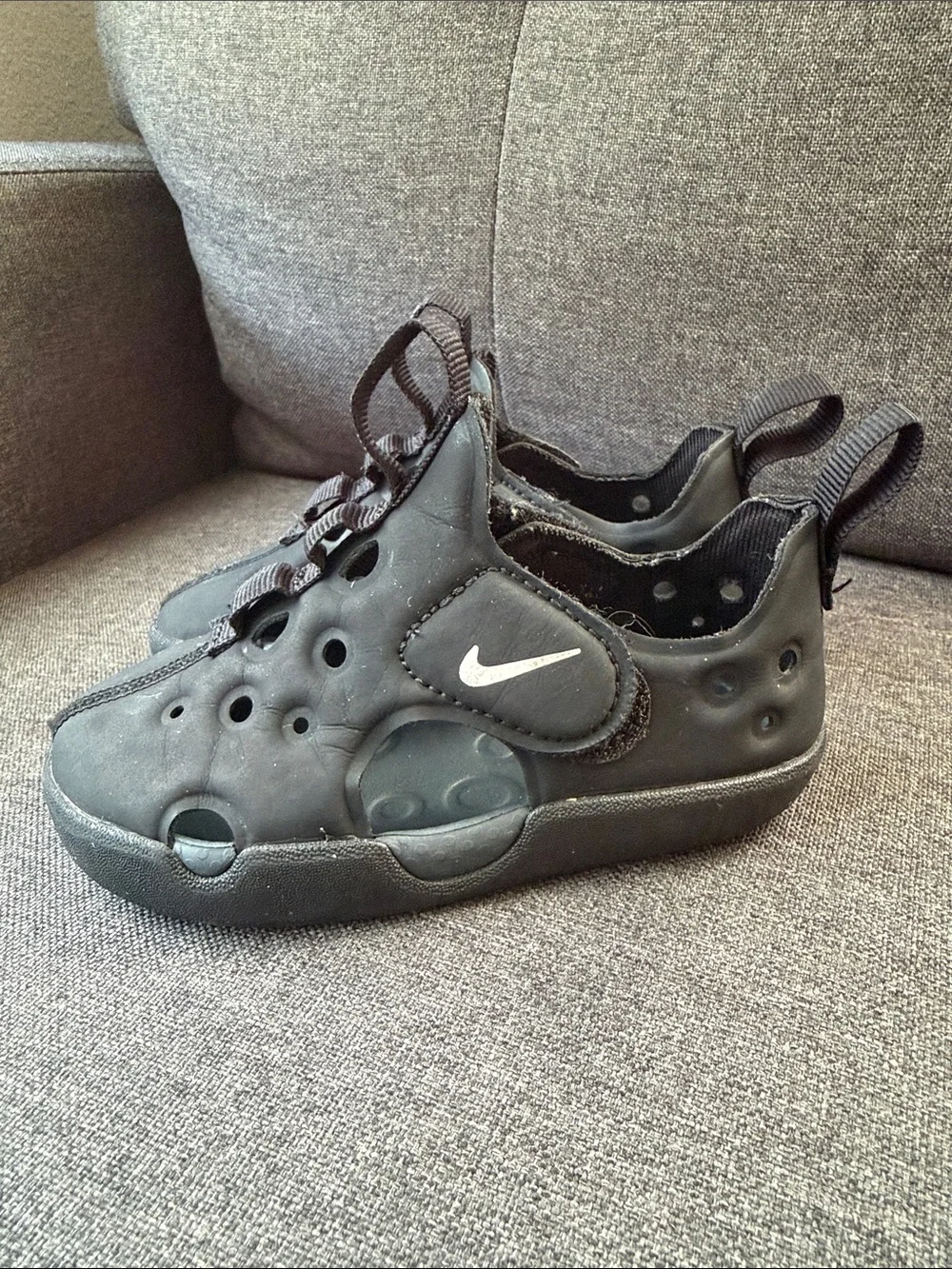 Nike Toddler Black Sunray Protect Sandals Water Shoes Size 7